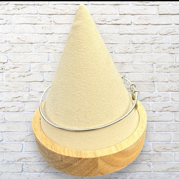 Alex & Ani Seashell Shell Bangle Bracelet - Picture 3 of 4